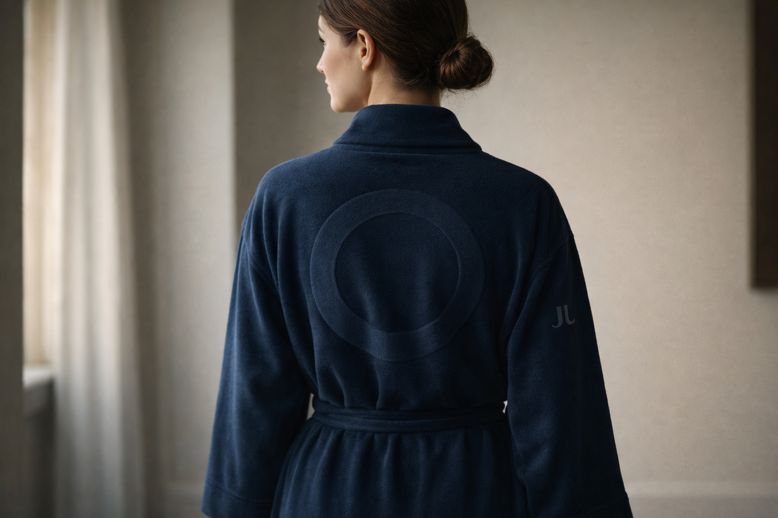 Bathrobe with The Circle (women)
